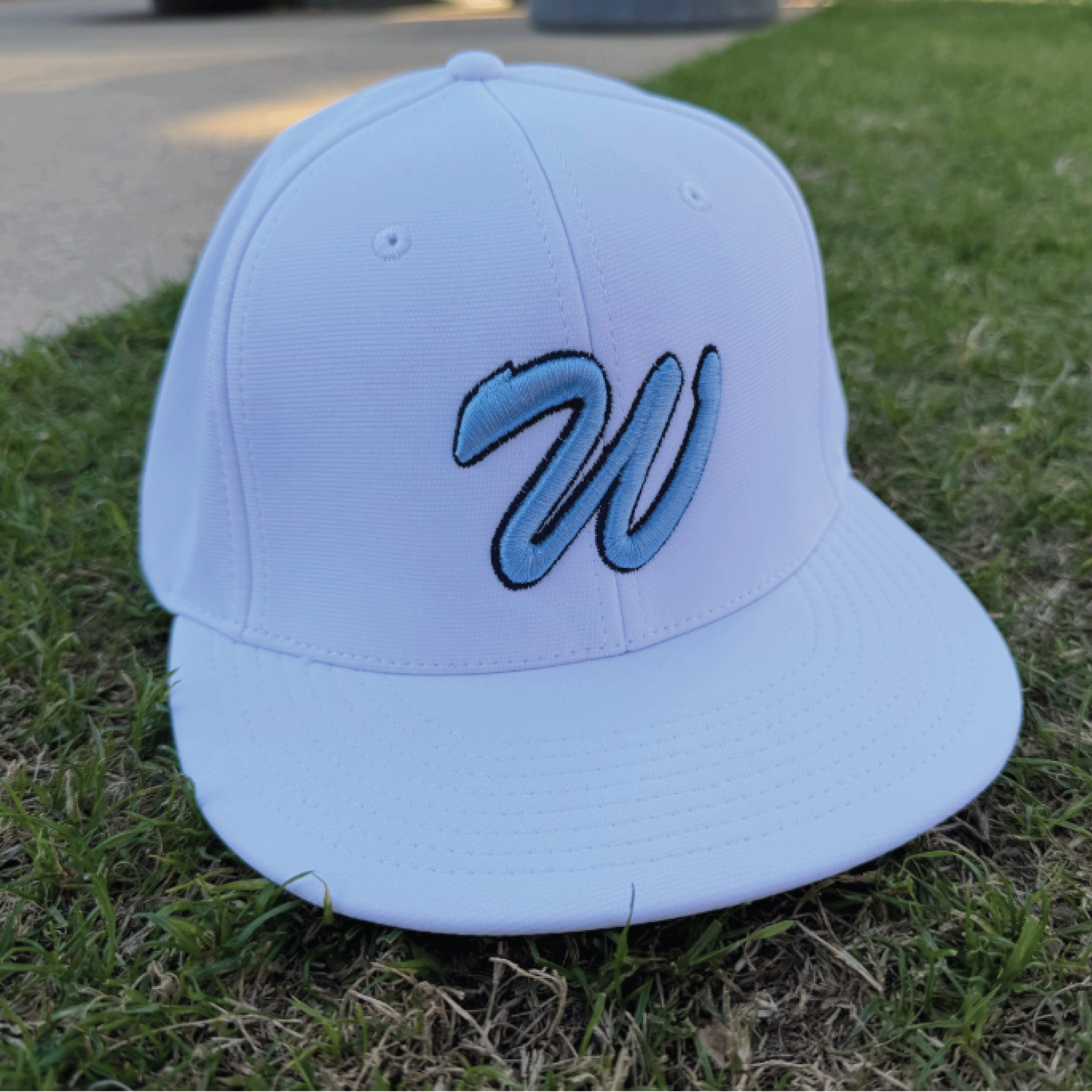 Richardson PTS20 White Hat with Carolina Blue (Youth/Adult)